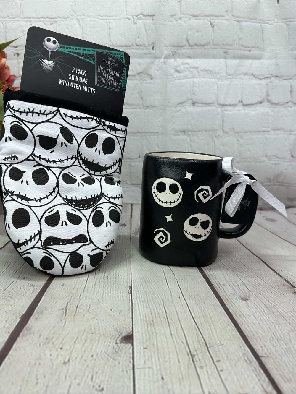 Disney Black & White Jack Skellington oven mitts and Rae Dunn mug Set